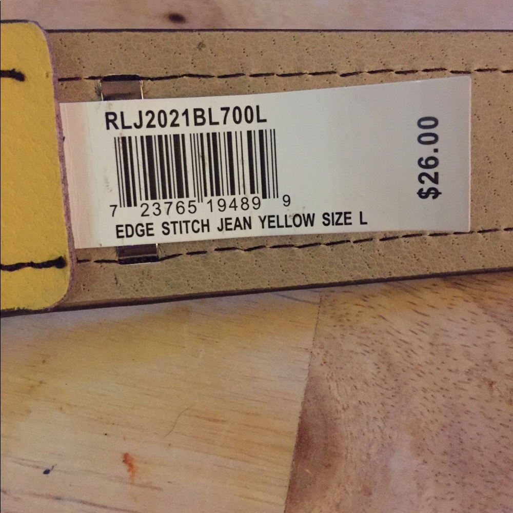Relic Belt with tags yellow in color size Large - Picture 3 of 8